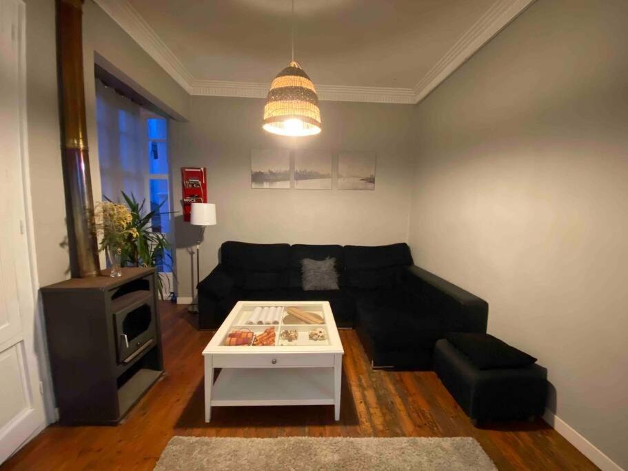 O Cerrulo Apartamento Centrico Pontedeume Eksteriør bilde